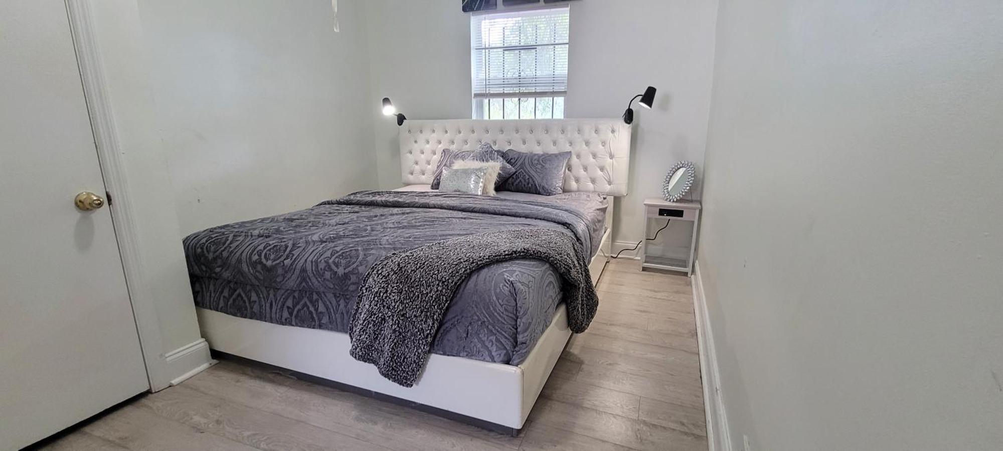 Large, Central, Lovely & Cozy 4Bed/2Bath - House By Everbank Stadium 잭슨빌 외부 사진