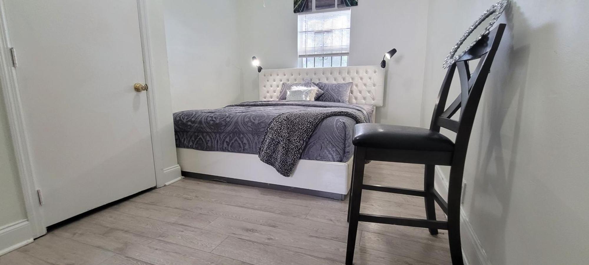 Large, Central, Lovely & Cozy 4Bed/2Bath - House By Everbank Stadium 잭슨빌 외부 사진